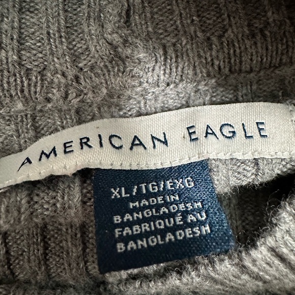 American Eagle Long-Sleeve Ribbed Mock Neck Top - Picture 6 of 6